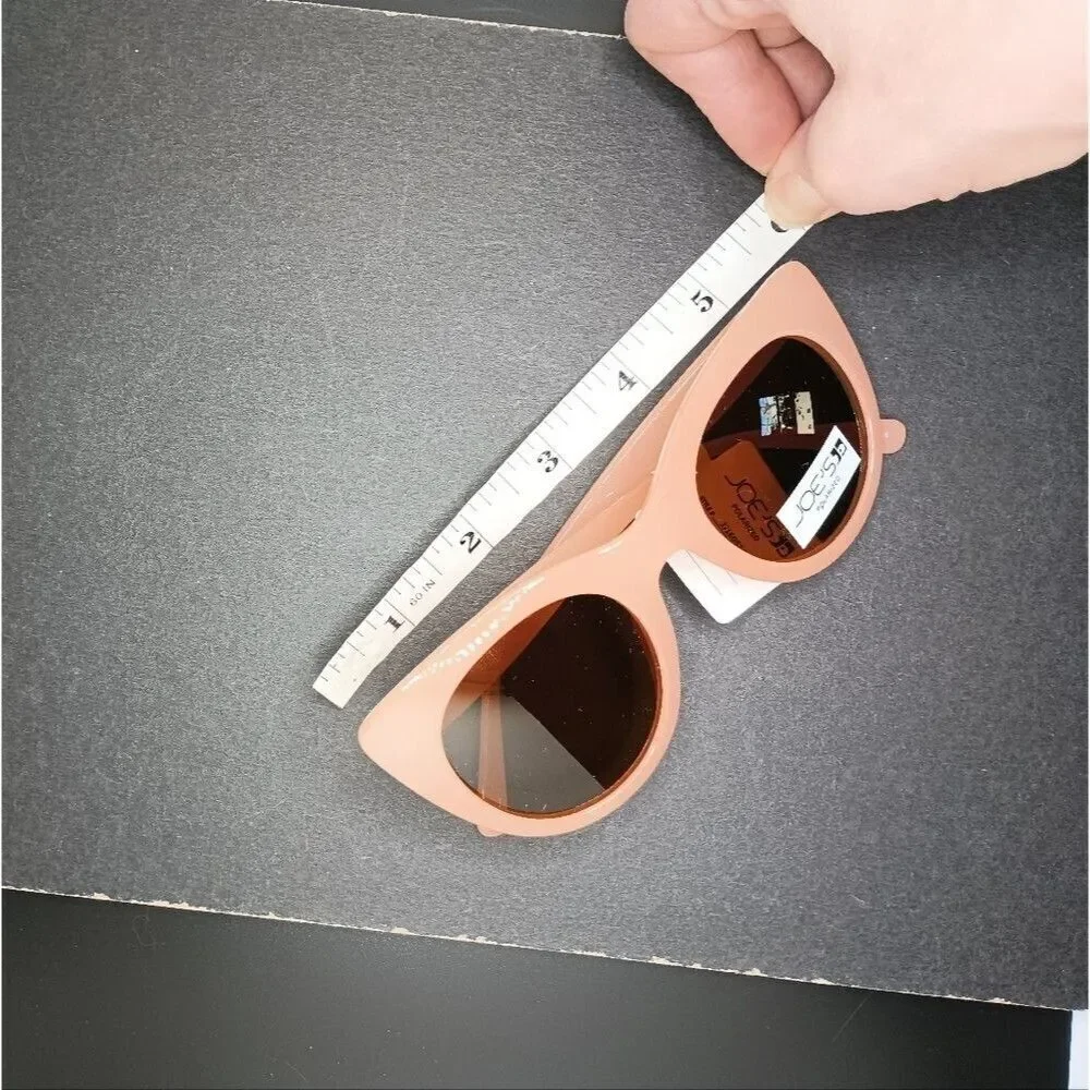 Rose Colored Lenses cat eye polarized sunglasses with case